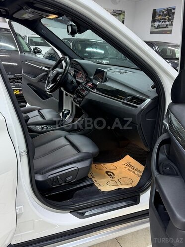 BMW X1-16