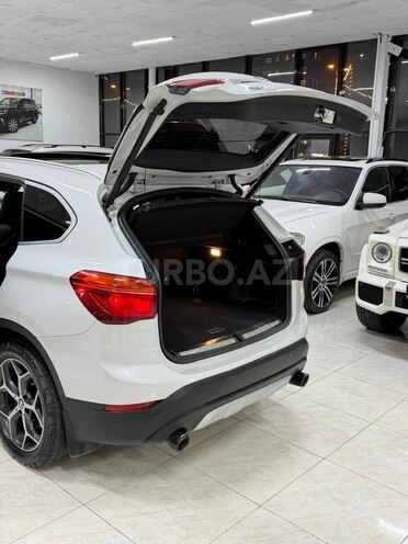 BMW X1-25