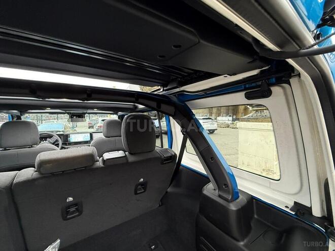 Jeep Wrangler-16