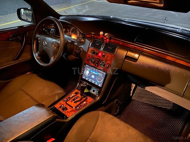 Mercedes E 220 1999, 334,000 km - 2.2 l - Ağsu