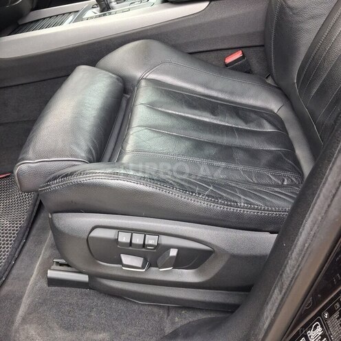BMW X5-8