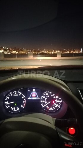 Nissan Altima-7