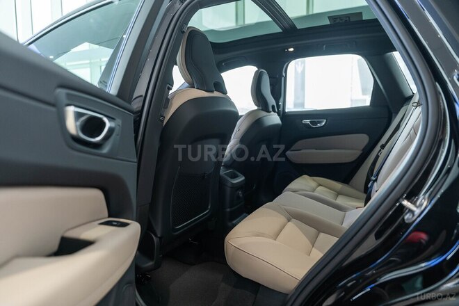 Volvo XC60-16