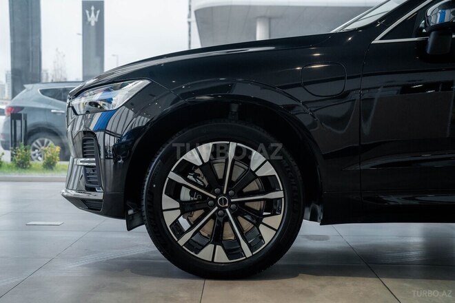 Volvo XC60-8
