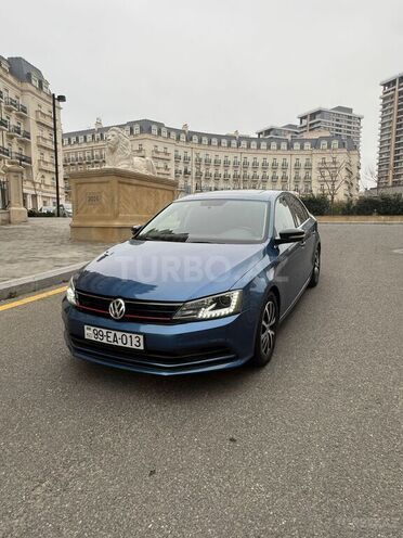 Volkswagen Jetta-1