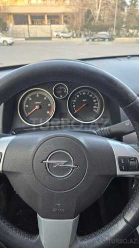 Opel Astra-10