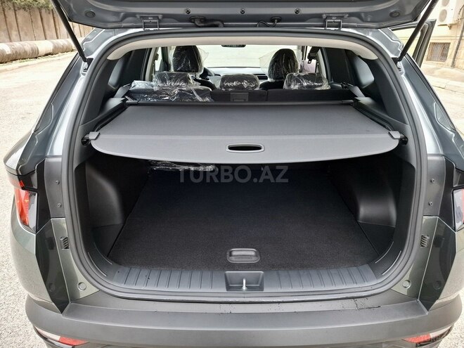 Hyundai Tucson 2023, 8,900 km - 1.6 l - Bakı