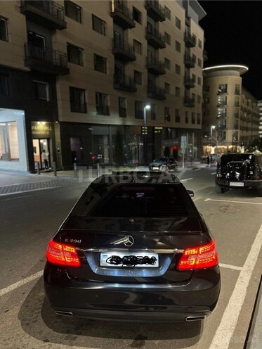 Mercedes E 350 2009, 219,000 km - 3.5 l - Bakı