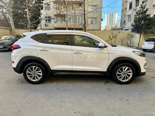 Hyundai Tucson 2015, 181,000 km - 1.7 l - Bakı