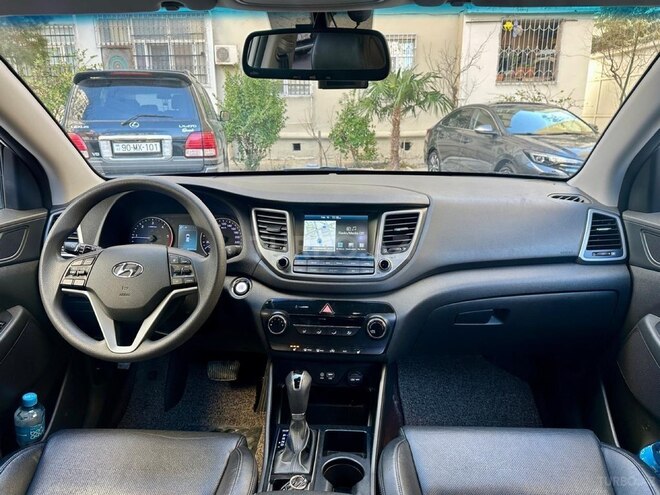 Hyundai Tucson 2015, 181,000 km - 1.7 l - Bakı