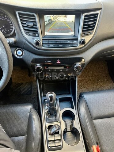 Hyundai Tucson 2015, 181,000 km - 1.7 l - Bakı