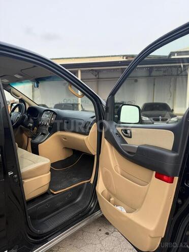 Hyundai H-1 2012, 215,000 km - 2.5 l - Bakı