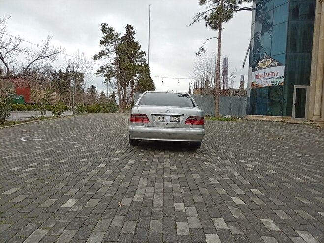Mercedes E 300 1998, 412,331 km - 3.0 l - İmişli