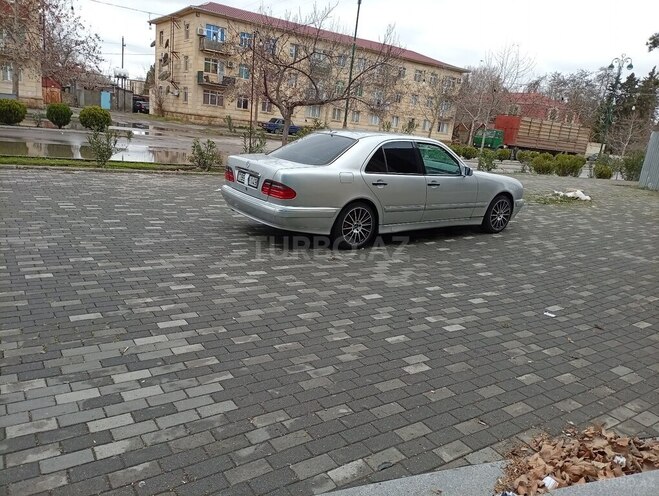 Mercedes E 300 1998, 412,331 km - 3.0 l - İmişli