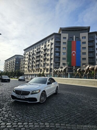 Mercedes C 300 2019, 84,000 km - 2.0 l - Xırdalan