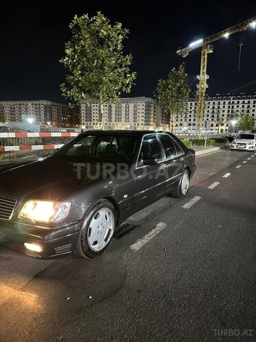 Mercedes S 500-3