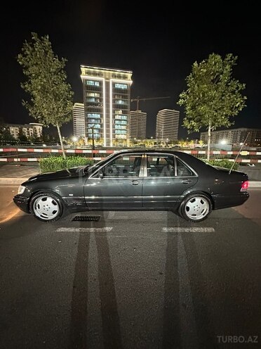 Mercedes S 500-4