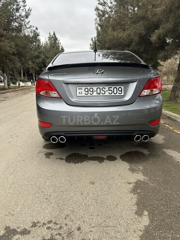 Hyundai Accent 2015, 206,754 km - 1.6 l - Şirvan