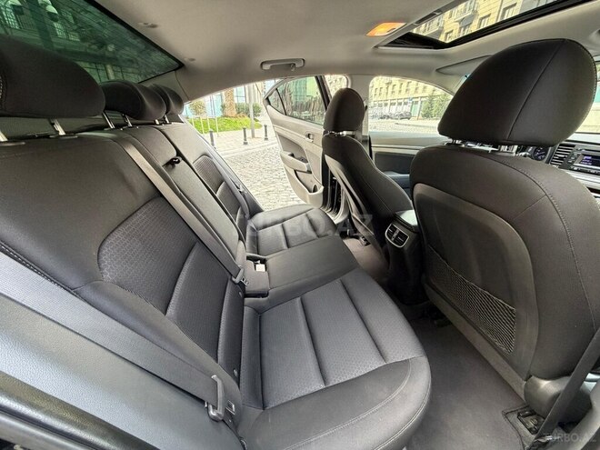 Hyundai Elantra 2016, 113,000 km - 1.6 l - Bakı