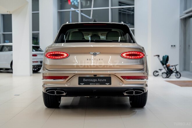 Bentley Bentayga-7