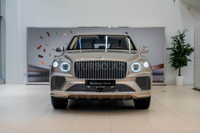 Bentley Bentayga-3