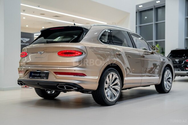 Bentley Bentayga-8