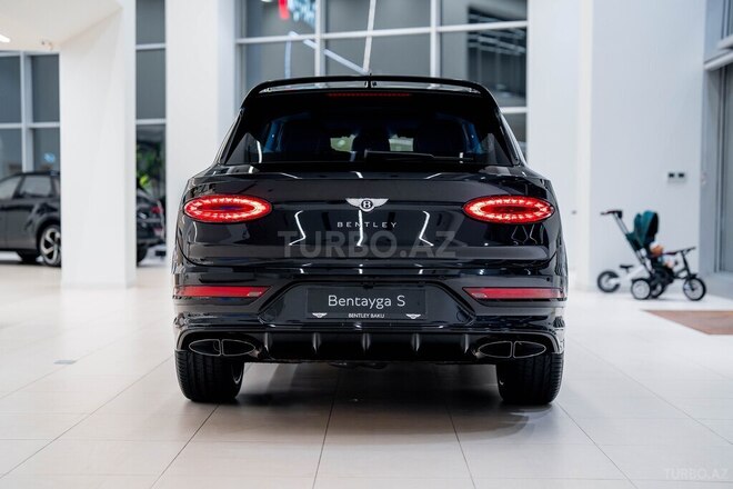Bentley Bentayga-7