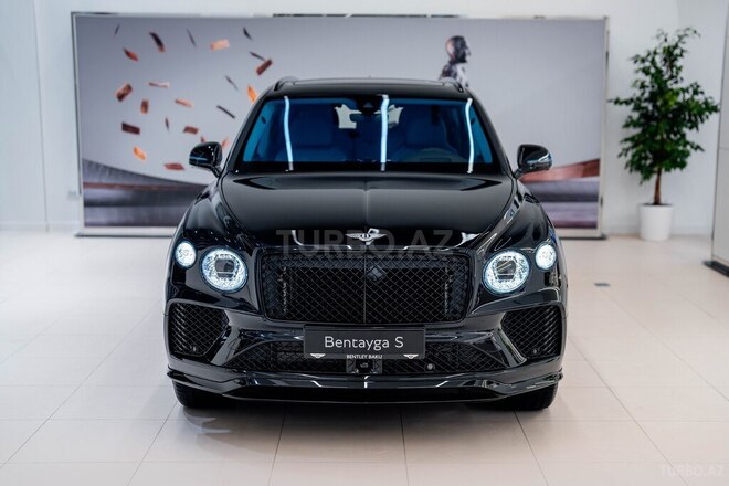 Bentley Bentayga-4