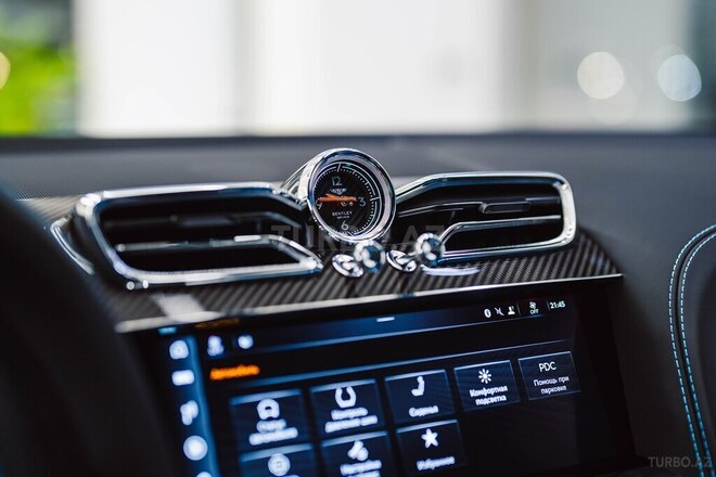 Bentley Bentayga-18