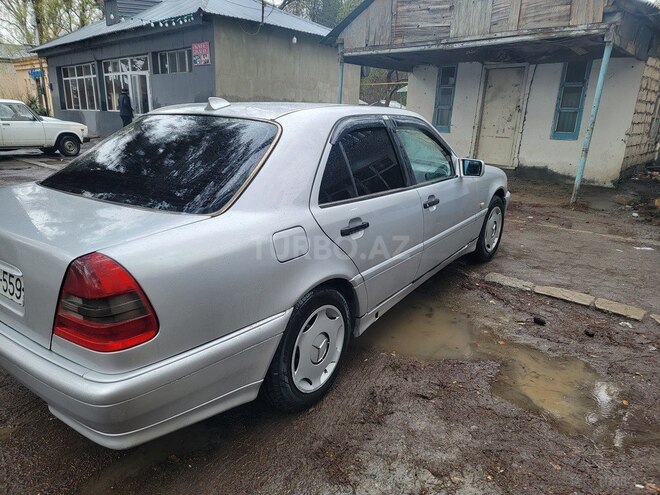Mercedes C 200-5