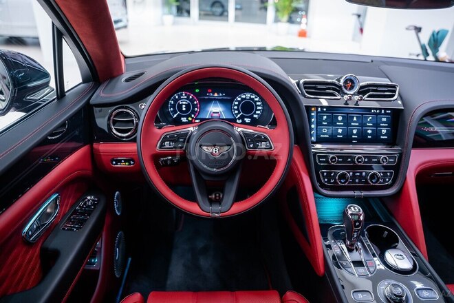 Bentley Bentayga-10