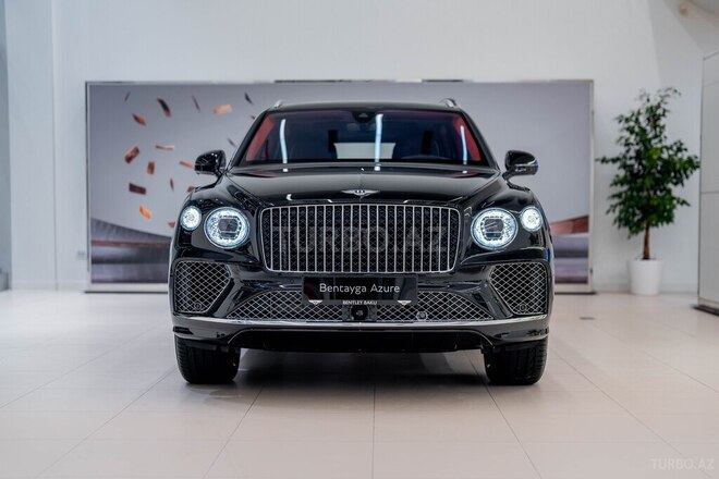 Bentley Bentayga-3