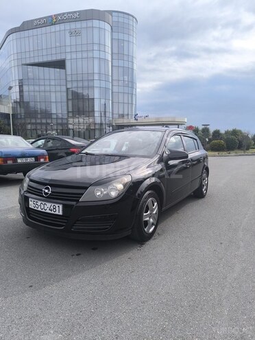 Opel Astra 2005, 259,000 km - 1.4 l - Şəki
