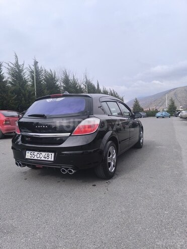 Opel Astra 2005, 259,000 km - 1.4 l - Şəki