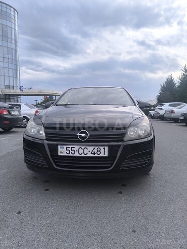 Opel Astra 2005, 259,000 km - 1.4 l - Şəki
