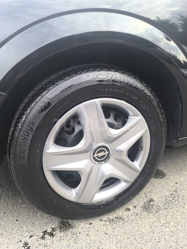 Opel Astra 2005, 259,000 km - 1.4 l - Şəki