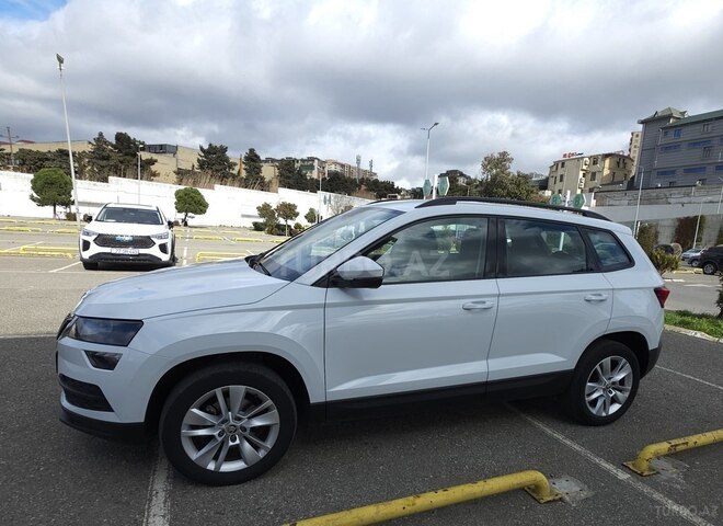 Skoda Karoq 2020, 65,000 km - 1.4 l - Bakı