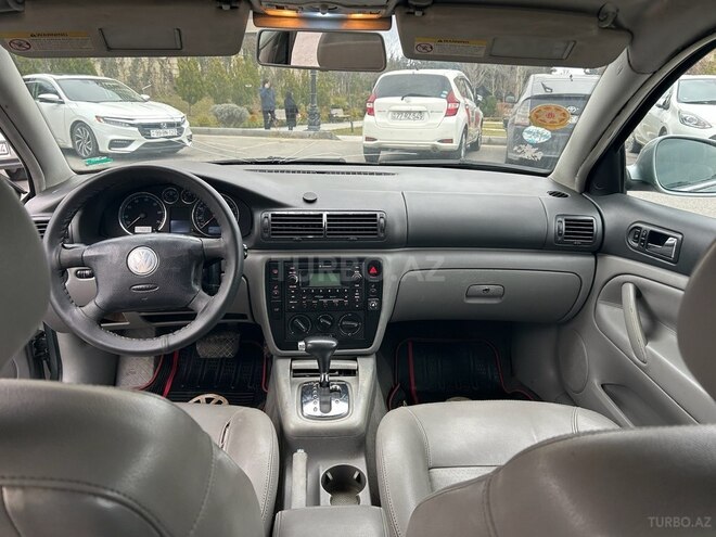 Volkswagen Passat 2004, 255,009 km - 1.8 l - Bakı