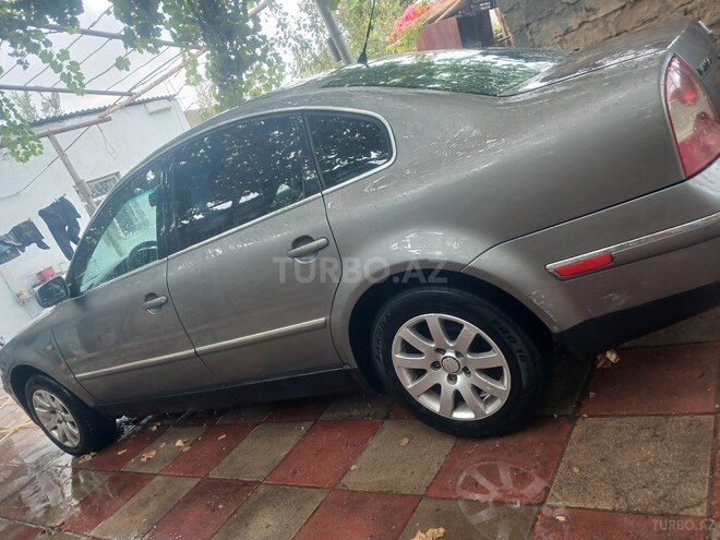 Volkswagen Passat 2003, 230,129 km - 1.8 l - Sumqayıt