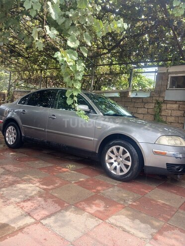 Volkswagen Passat 2003, 230,129 km - 1.8 l - Sumqayıt