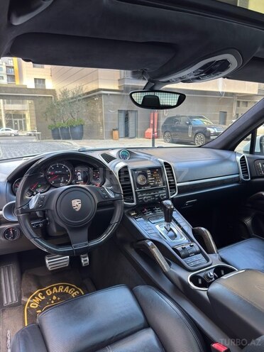 Porsche Cayenne Turbo 2012, 65,000 km - 4.8 l - Bakı