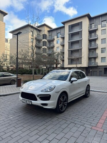 Porsche Cayenne Turbo 2012, 65,000 km - 4.8 l - Bakı
