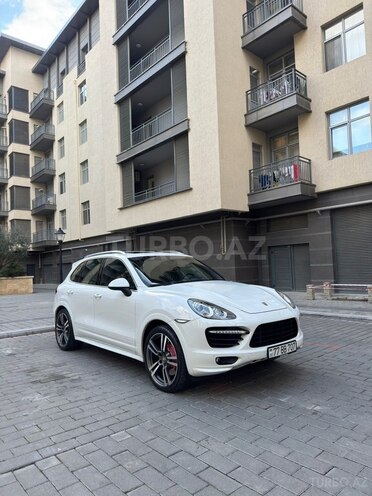 Porsche Cayenne Turbo 2012, 65,000 km - 4.8 l - Bakı