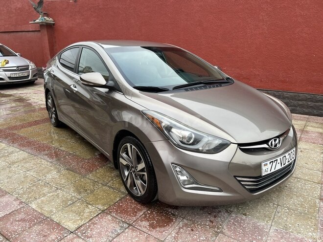 Hyundai Elantra 2015, 238,183 km - 1.8 l - Bakı