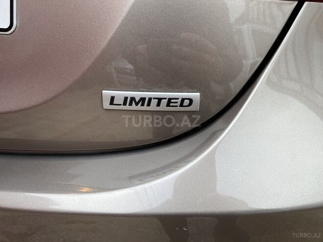 Hyundai Elantra 2015, 238,183 km - 1.8 l - Bakı