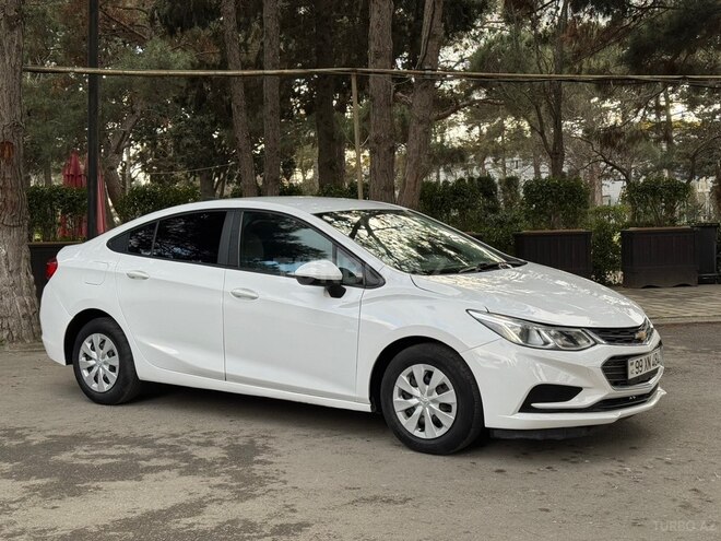 Chevrolet Cruze 2018, 140,000 km - 1.4 л - Bakı