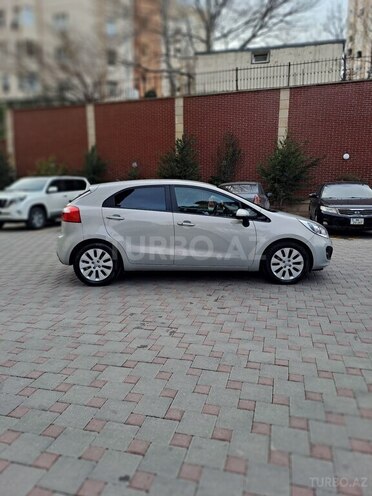 Kia Rio 2012, 250,000 km - 1.4 л - Bakı