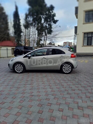 Kia Rio 2012, 250,000 km - 1.4 л - Bakı