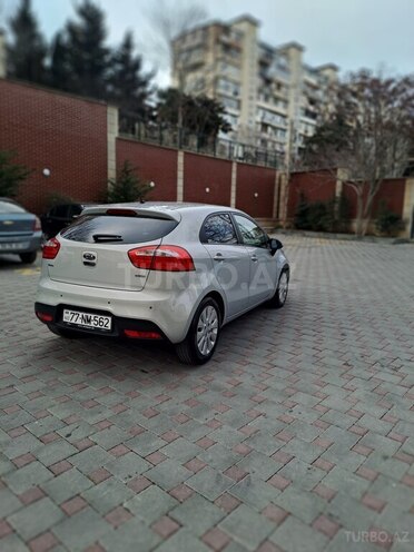 Kia Rio 2012, 250,000 km - 1.4 л - Bakı
