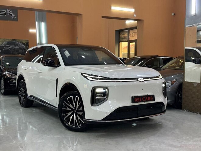 Changan Qiyuan Q07-1